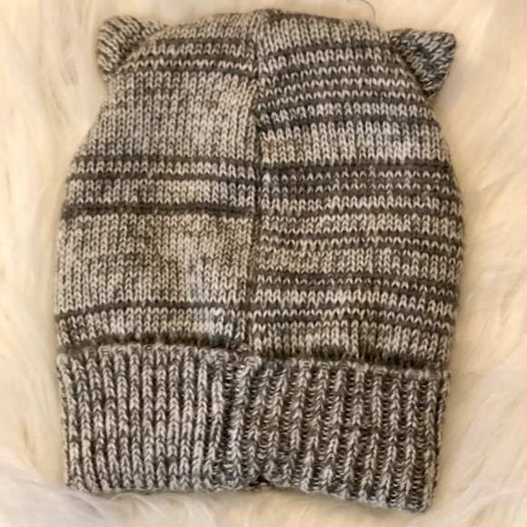 Claire’s Owl Beanie Kids Adults One Size Gray - Picture 5 of 6